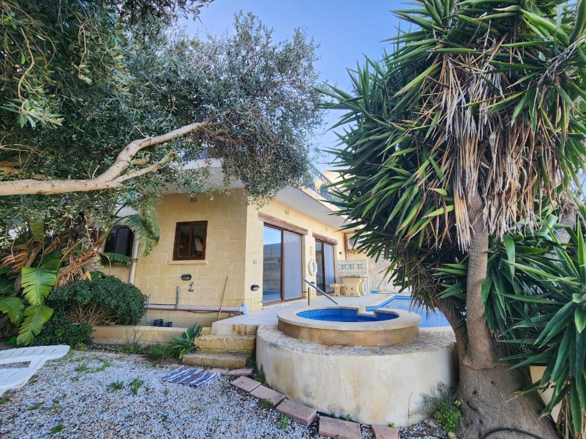 Gozo Island Escape Sleeps 4 With Private Bathroom Ghajn il-Kbira (Gozo) Exterior foto